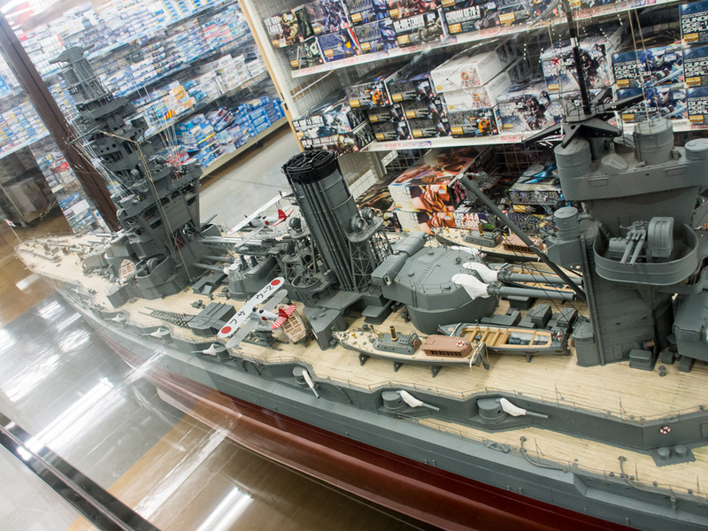 Illustration for article titled Check Out the Most Amazing Warship Models You'll Ever See